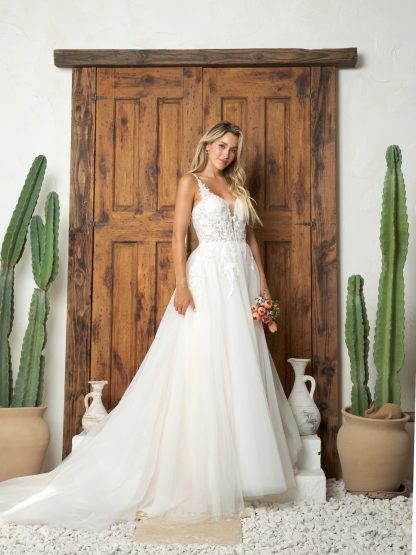 5262 - Sleeveless A-line wedding gown with lace embroidered and corset back with zipper and satin button details