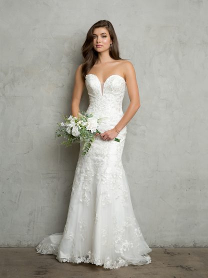5268 - 2PC STRAPLESS LACE WEDDING GOWN WITH CORSET BACK WITH BUTTON BACK BOLERO - Image 2